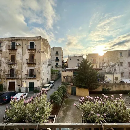 Casa Guilla_alla Cattedrale Lägenhet Palermo